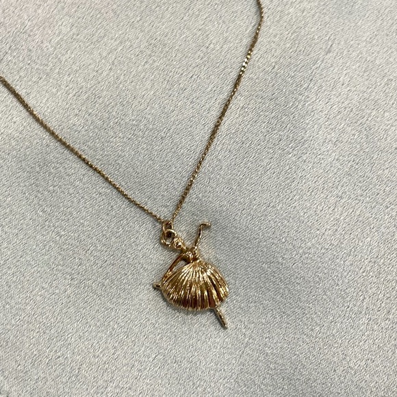 Gold Ballerina charm Dancer Necklace 🩰
